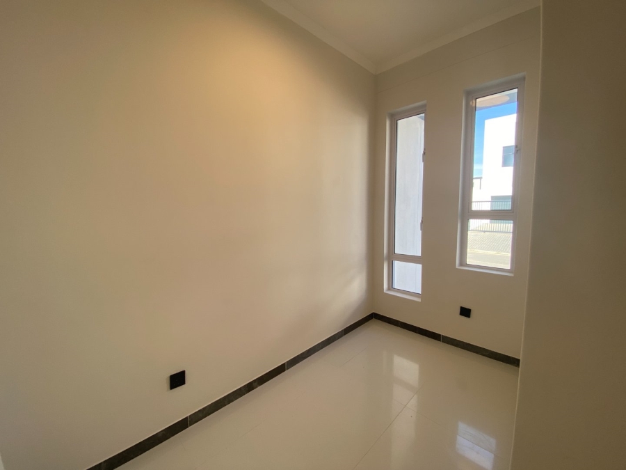 4 Bedroom Property for Sale in Sandown Western Cape